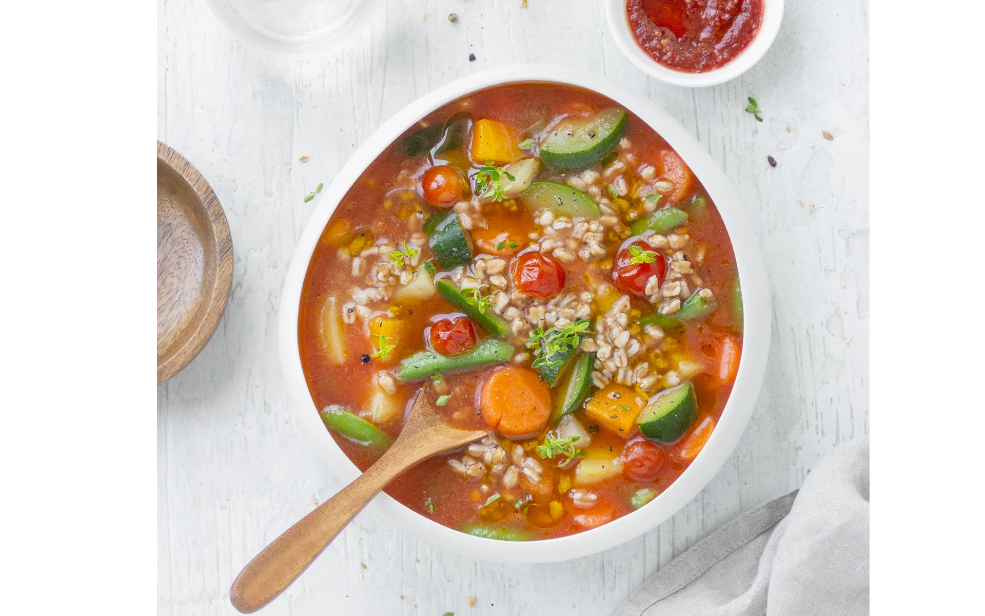 Minestrone a Pezzettoni con farro